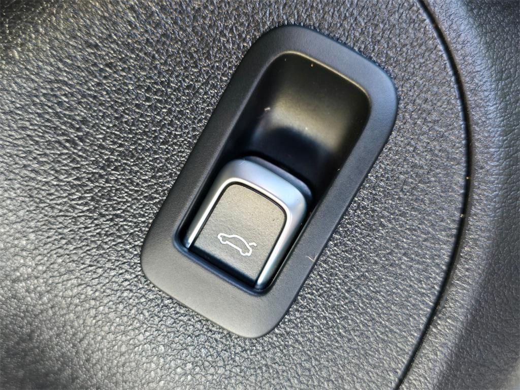 used 2017 Audi Q5 car, priced at $11,490