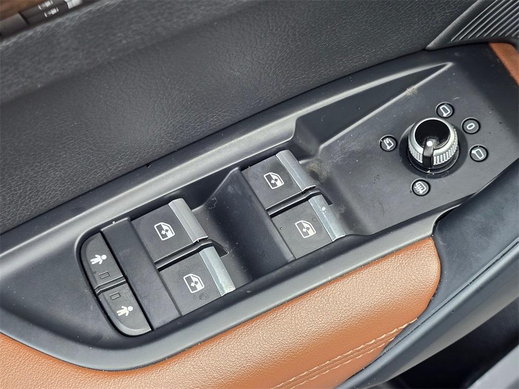 used 2019 Audi Q5 car, priced at $22,390