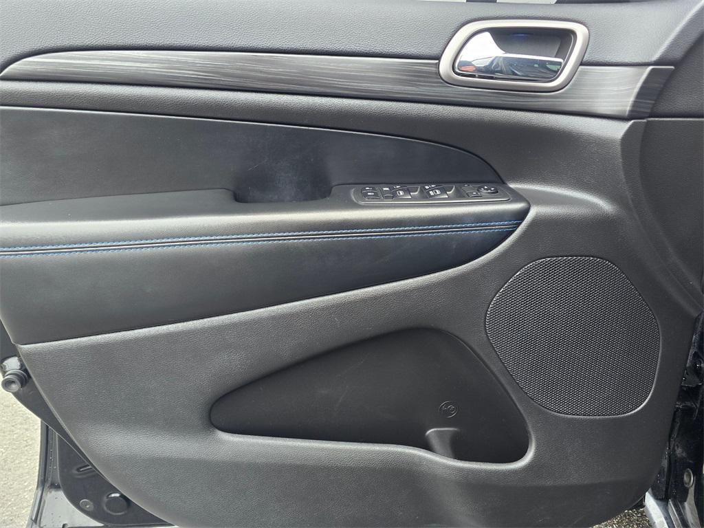 used 2019 Jeep Grand Cherokee car, priced at $23,790
