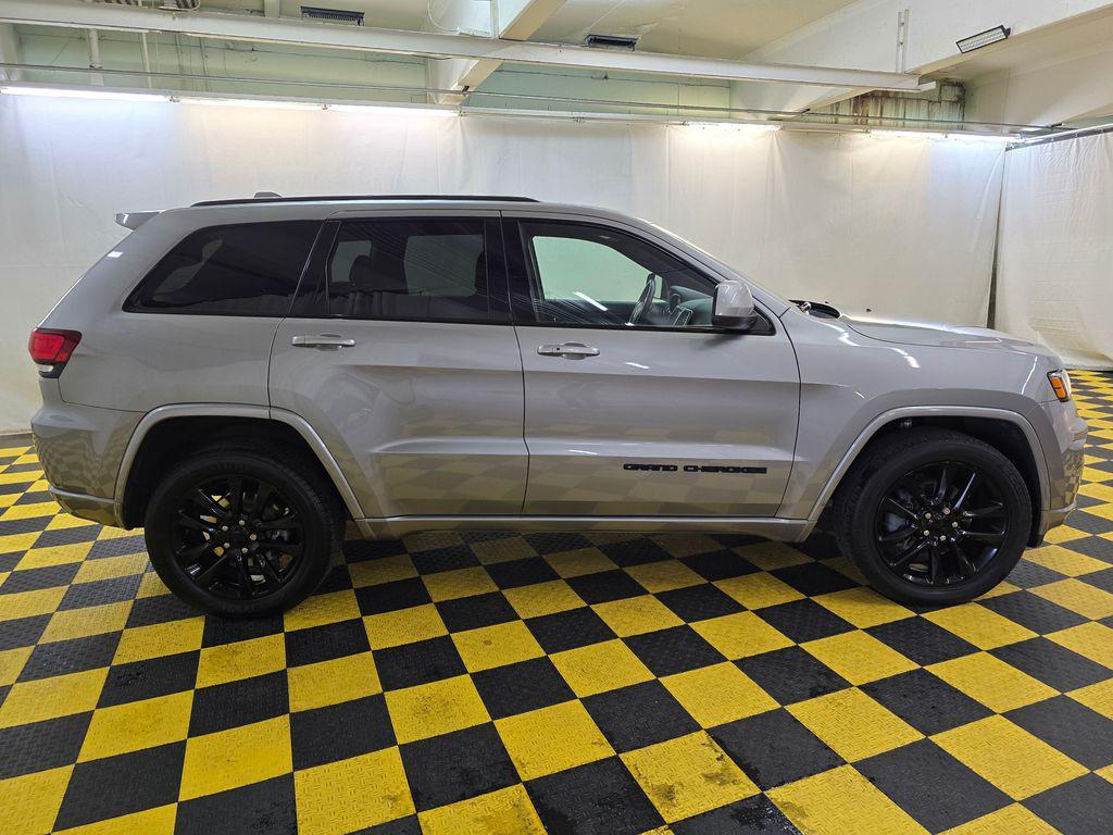 used 2018 Jeep Grand Cherokee car, priced at $16,980