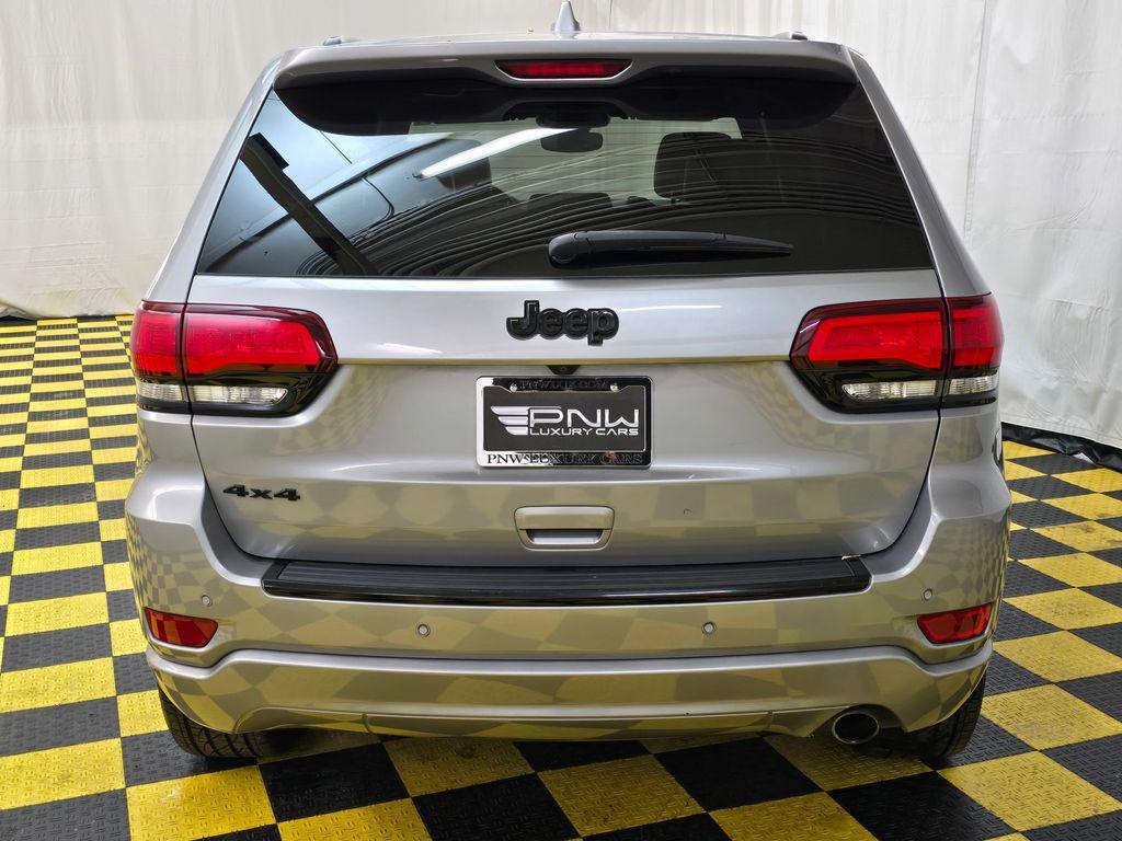 used 2018 Jeep Grand Cherokee car, priced at $16,980