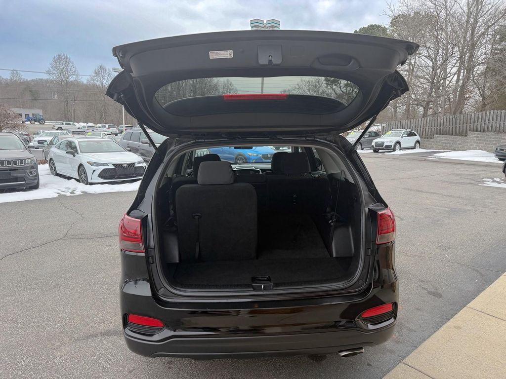 used 2019 Kia Sorento car, priced at $12,888