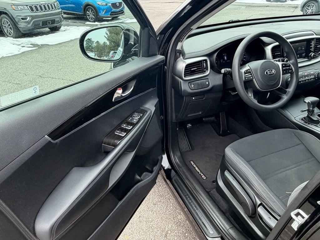 used 2019 Kia Sorento car, priced at $12,888