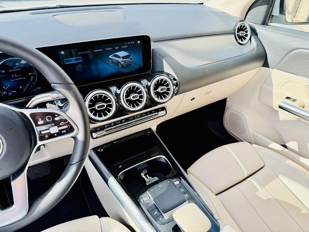 used 2021 Mercedes-Benz GLA 250 car, priced at $18,350