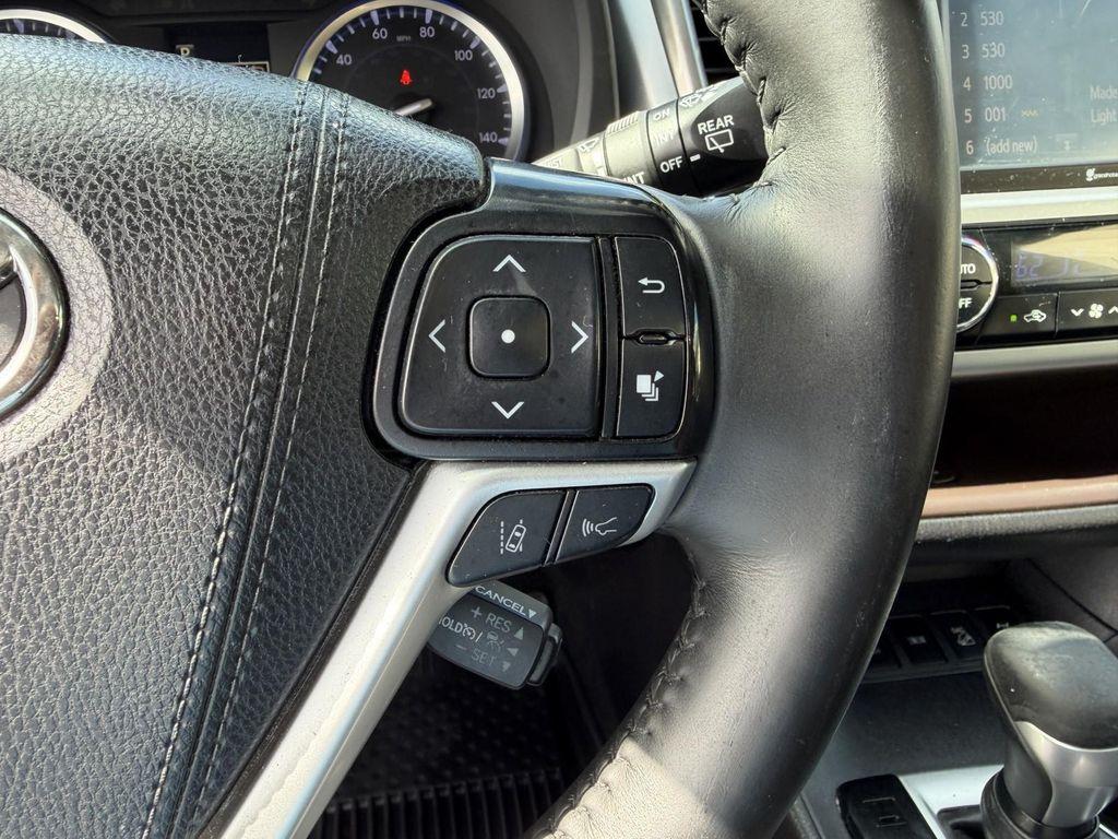 used 2019 Toyota Highlander car, priced at $21,888