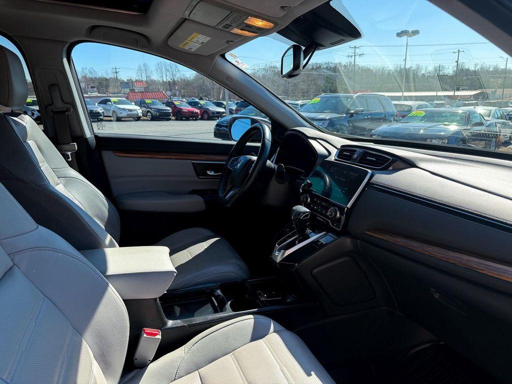 used 2018 Honda CR-V car, priced at $17,550