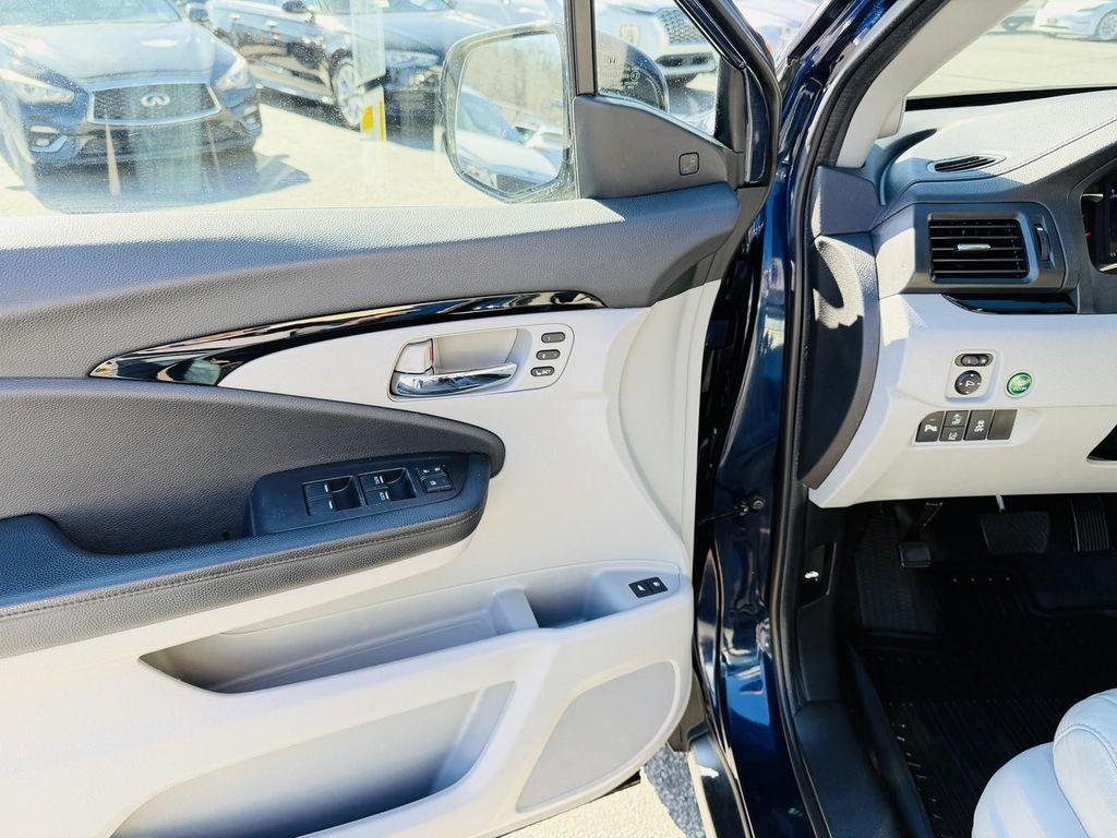 used 2021 Honda Pilot car, priced at $22,888