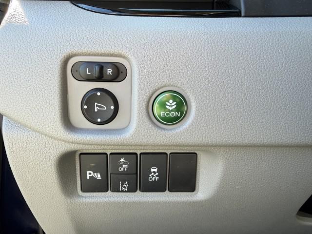 used 2021 Honda Pilot car, priced at $22,888