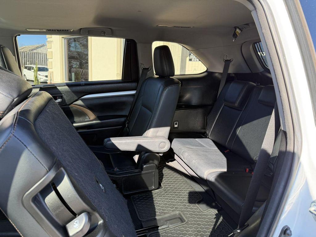 used 2018 Toyota Highlander car, priced at $19,810
