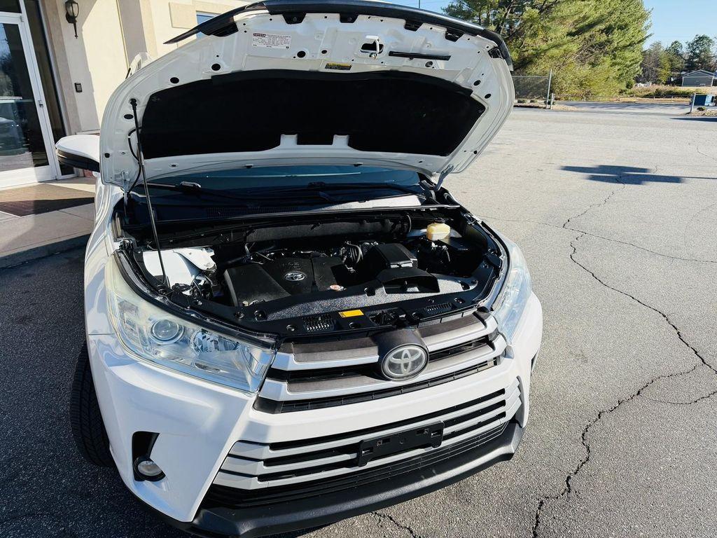 used 2018 Toyota Highlander car, priced at $19,810