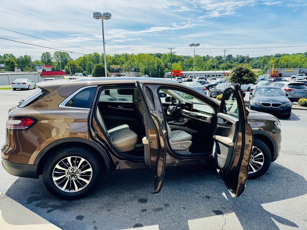 used 2022 Lincoln Nautilus car, priced at $19,888