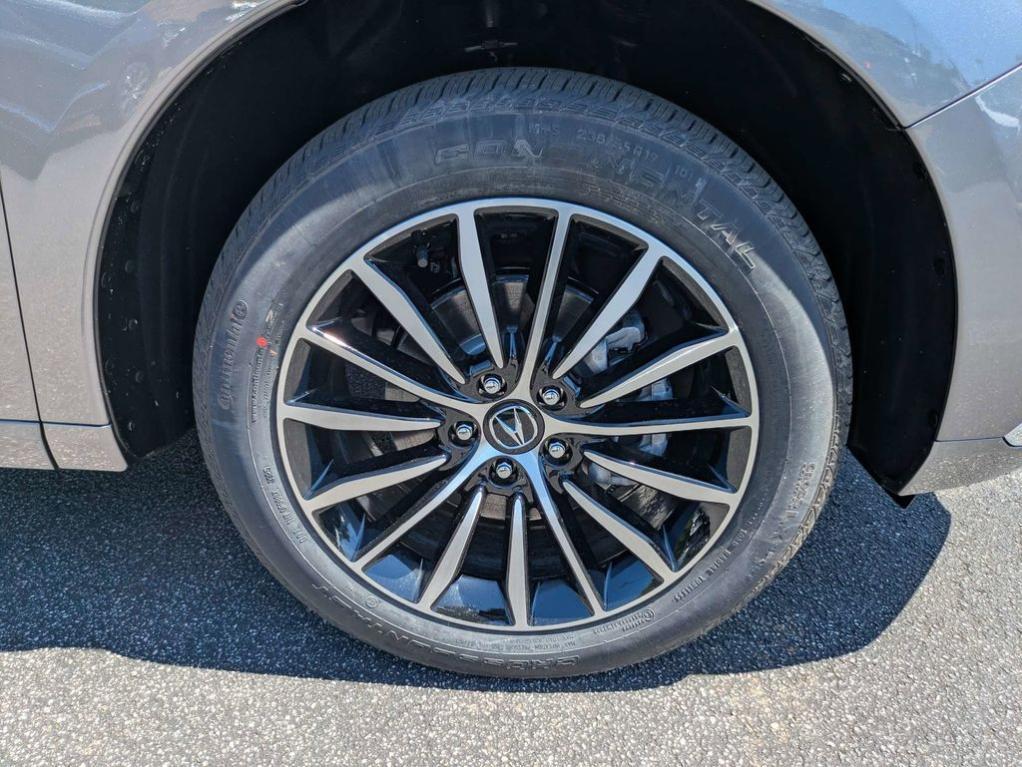 new 2026 Acura RDX car, priced at $54,900