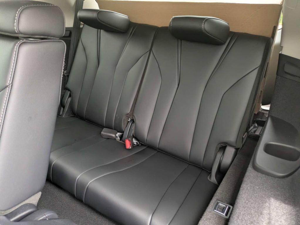 used 2026 Acura MDX car, priced at $51,395