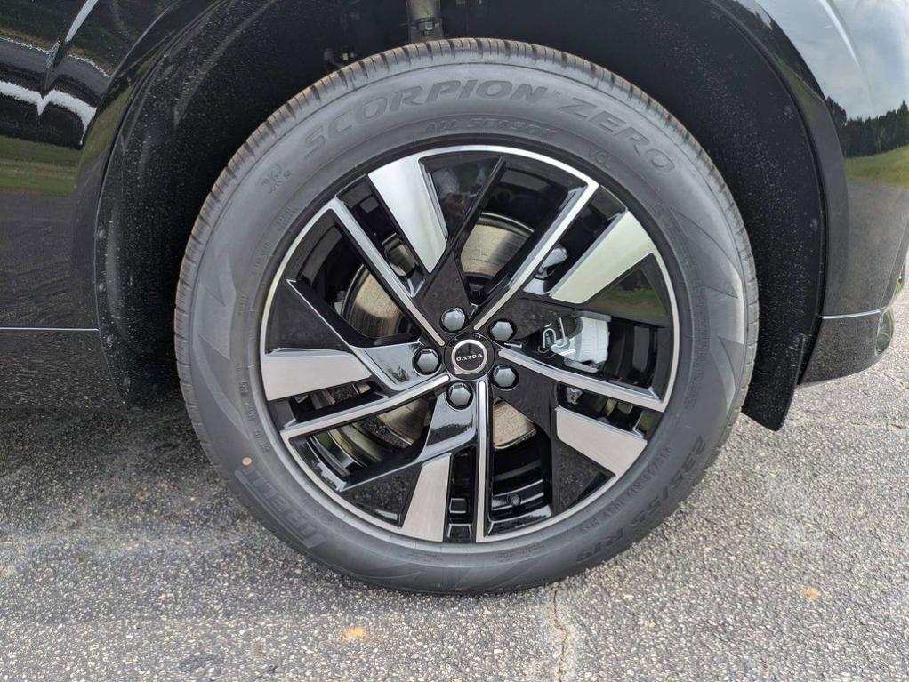 new 2026 Volvo XC60 car, priced at $51,555