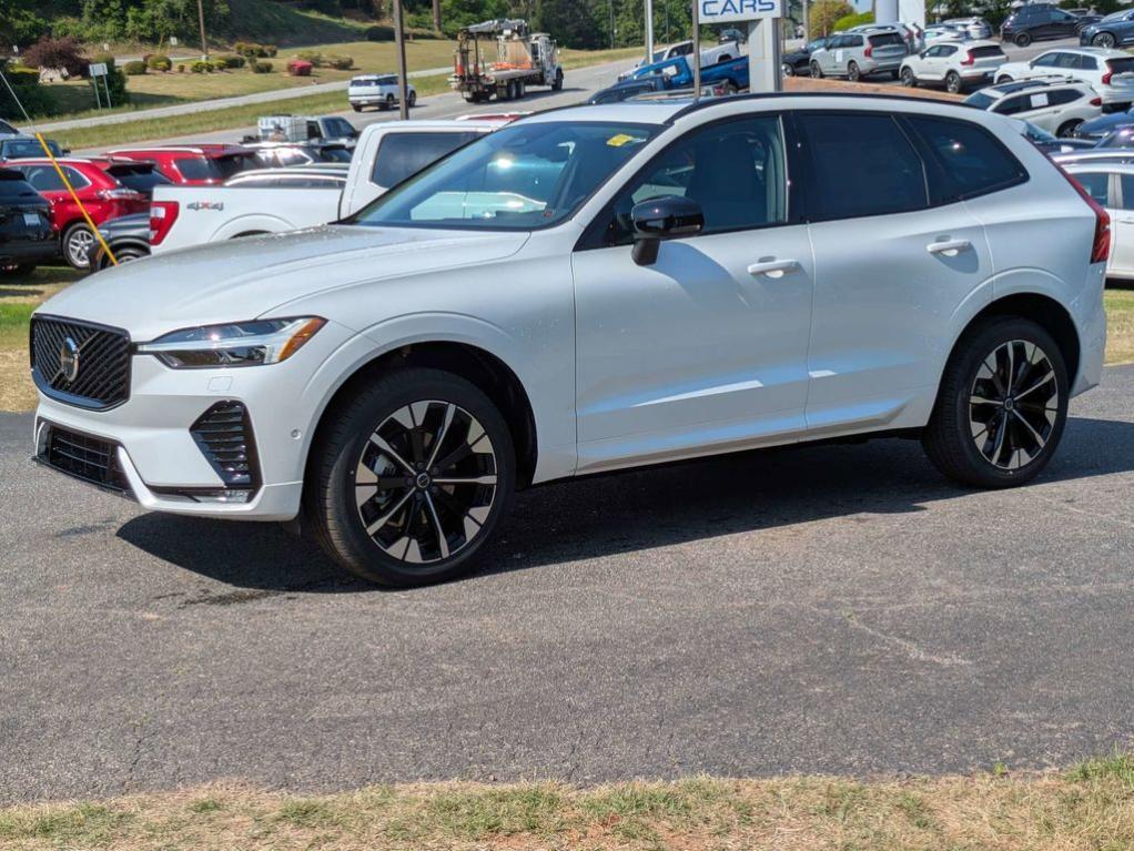 new 2026 Volvo XC60 car, priced at $55,520