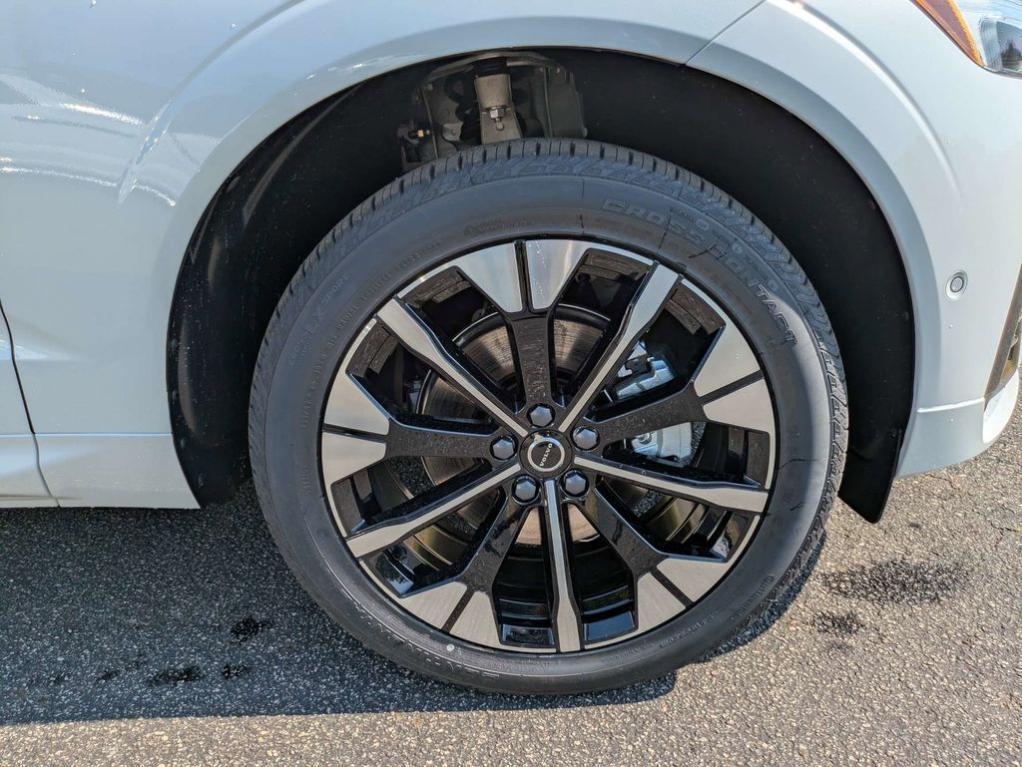 new 2026 Volvo XC60 car, priced at $55,520