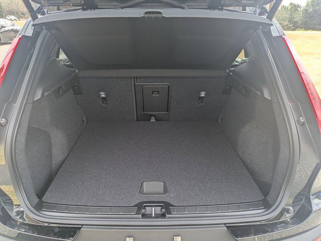 used 2026 Volvo XC40 car, priced at $42,995