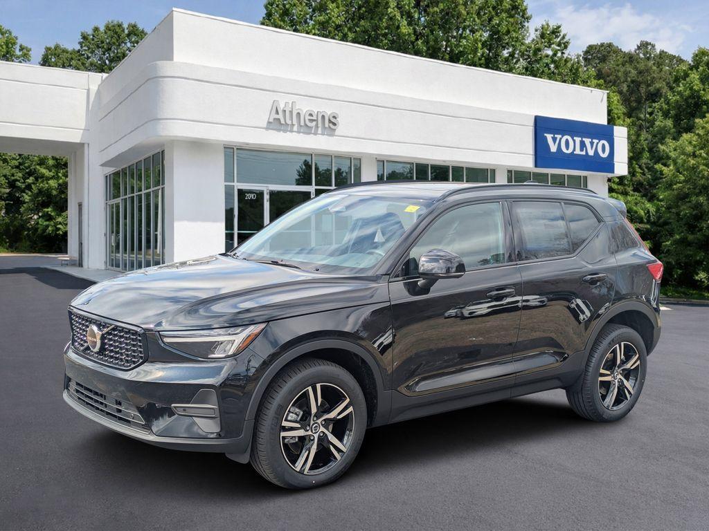 used 2026 Volvo XC40 car, priced at $42,995