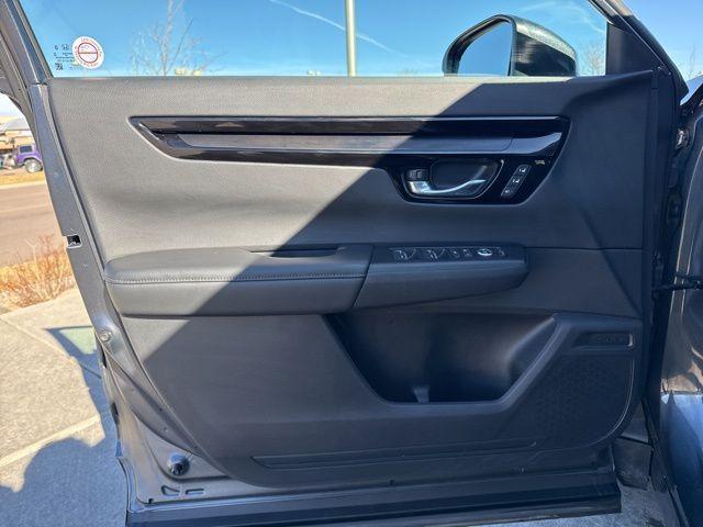 used 2025 Honda CR-V car, priced at $33,000