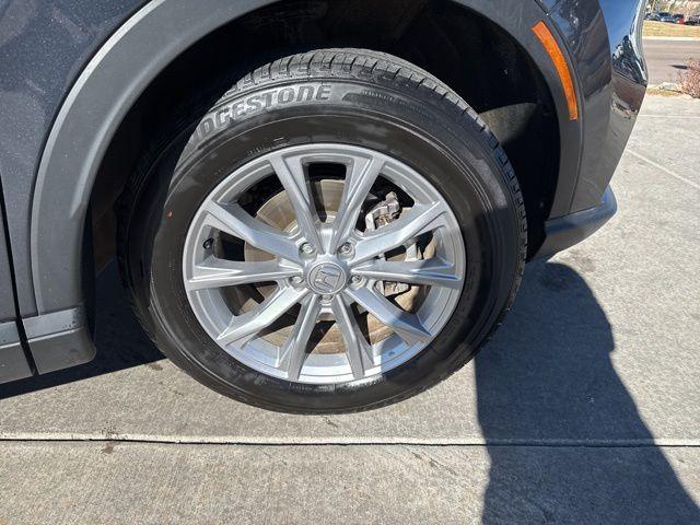 used 2025 Honda CR-V car, priced at $33,000