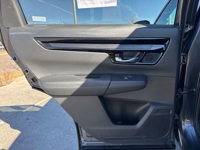 used 2025 Honda CR-V car, priced at $33,000