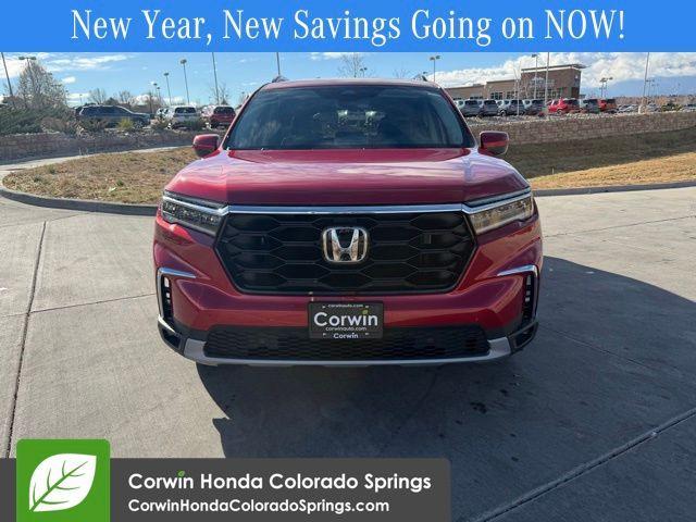 new 2025 Honda Pilot car, priced at $54,180