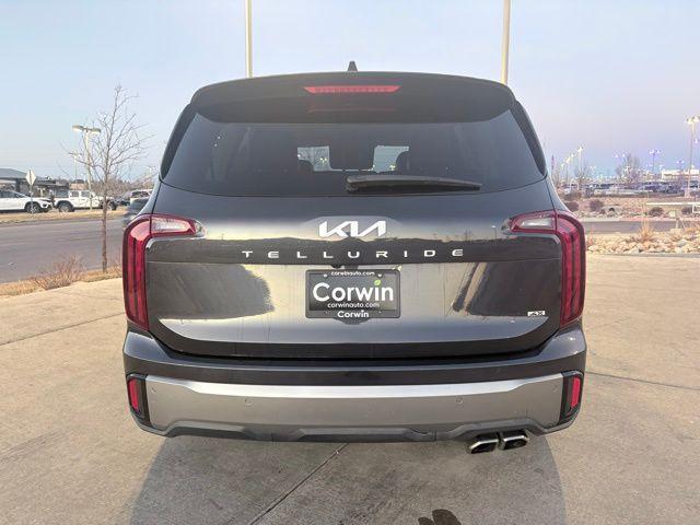 used 2025 Kia Telluride car, priced at $36,000