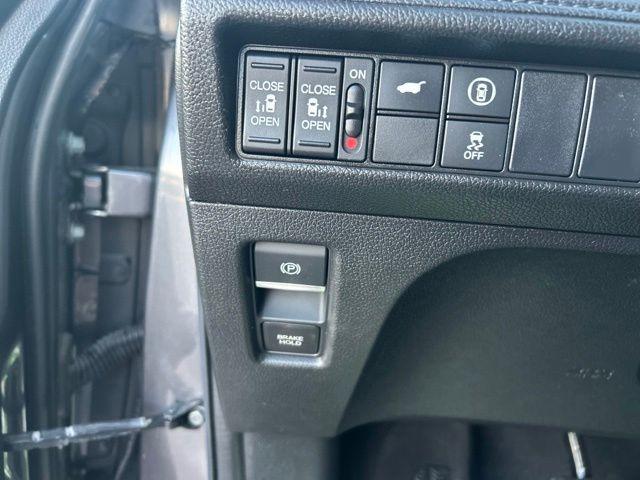 used 2023 Honda Odyssey car, priced at $35,299