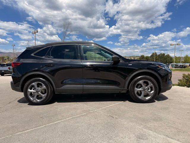 used 2025 Ford Escape car, priced at $25,500