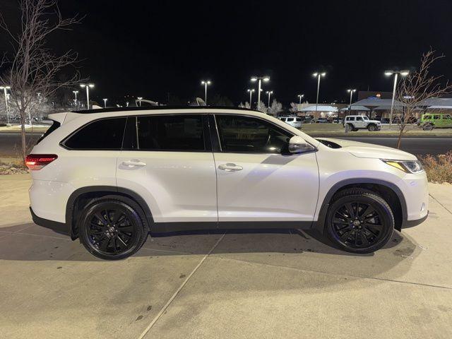 used 2019 Toyota Highlander car, priced at $24,900