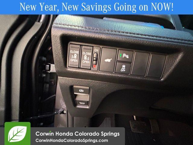 new 2026 Honda Odyssey car, priced at $48,990