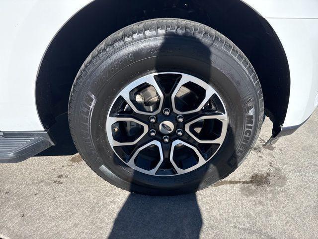 used 2024 Ford Expedition car, priced at $39,900