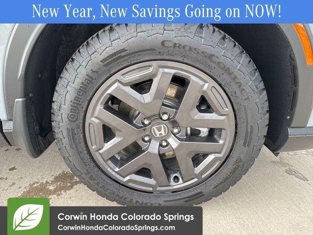 new 2026 Honda CR-V Hybrid car, priced at $40,650