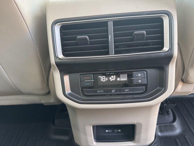 used 2024 Volkswagen Atlas car, priced at $25,700