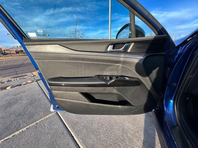 used 2025 Kia K5 car, priced at $27,500