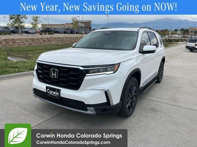 new 2025 Honda Pilot car, priced at $54,180