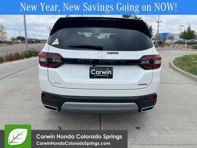 new 2025 Honda Pilot car, priced at $54,180