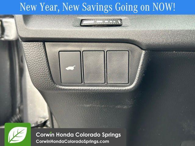 new 2026 Honda CR-V Hybrid car, priced at $41,675