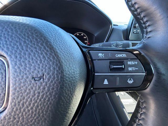 used 2025 Honda CR-V car, priced at $33,150