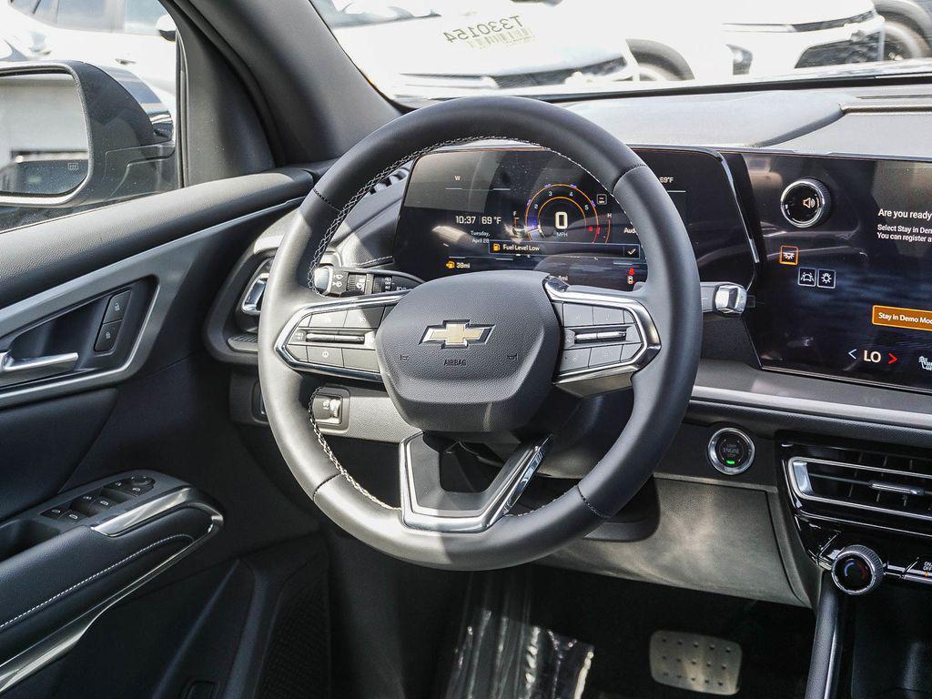 new 2026 Chevrolet Traverse car, priced at $43,795