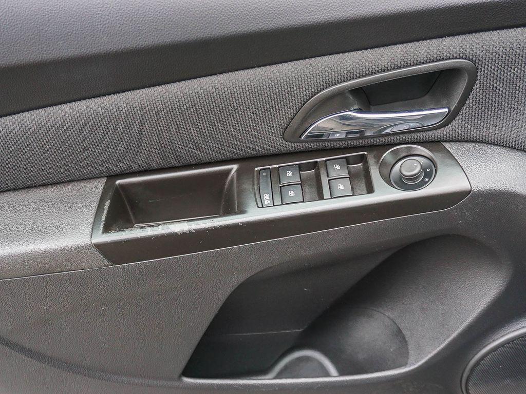 used 2014 Chevrolet Cruze car, priced at $7,168