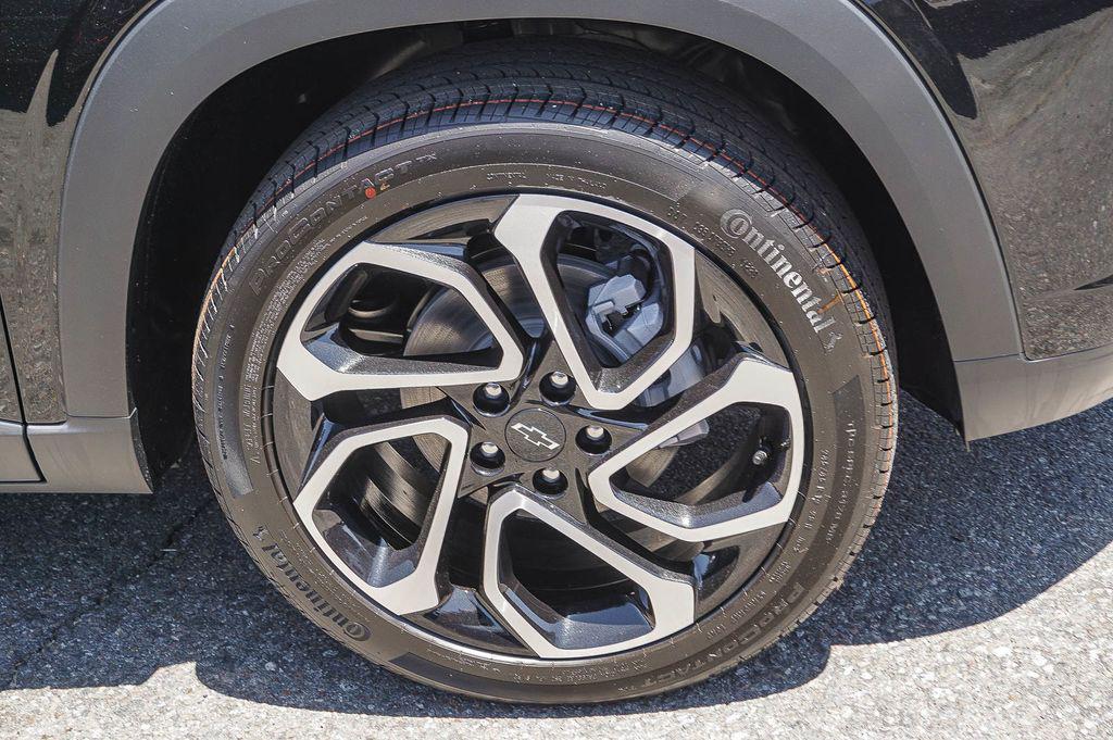 new 2026 Chevrolet Trax car, priced at $27,990