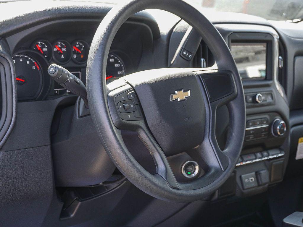 new 2026 Chevrolet Silverado 1500 car, priced at $28,915