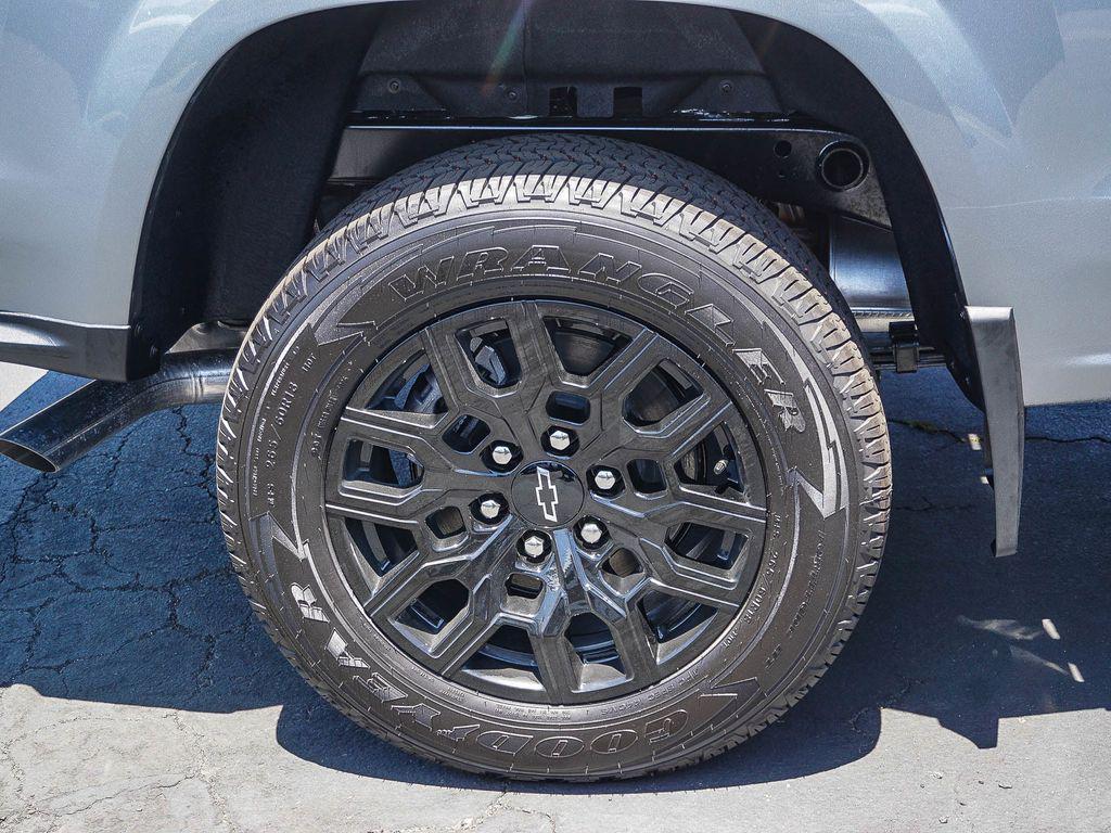 new 2026 Chevrolet Colorado car, priced at $31,510