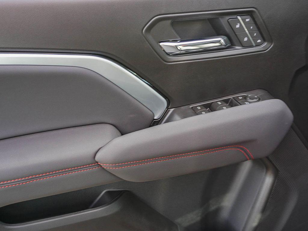 new 2026 Chevrolet Colorado car, priced at $45,115