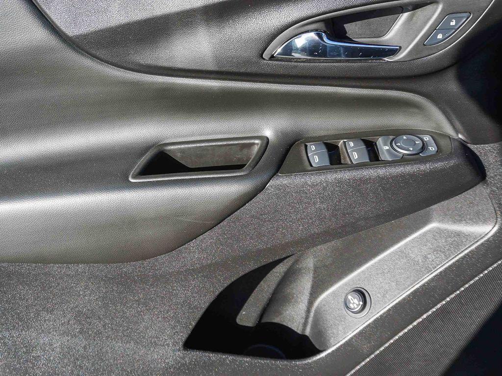 used 2024 Chevrolet Equinox car, priced at $20,986