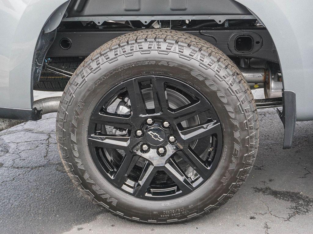 new 2026 Chevrolet Silverado 1500 car, priced at $41,255