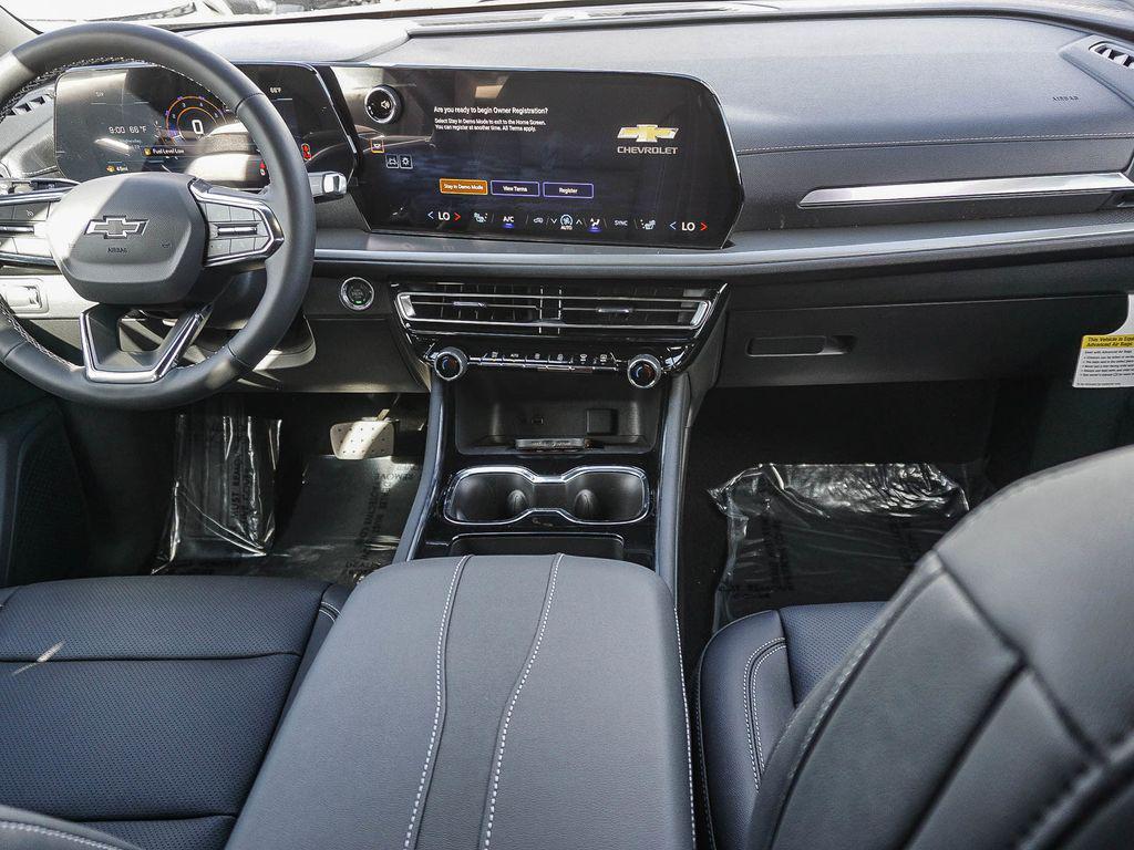 new 2026 Chevrolet Traverse car, priced at $41,080