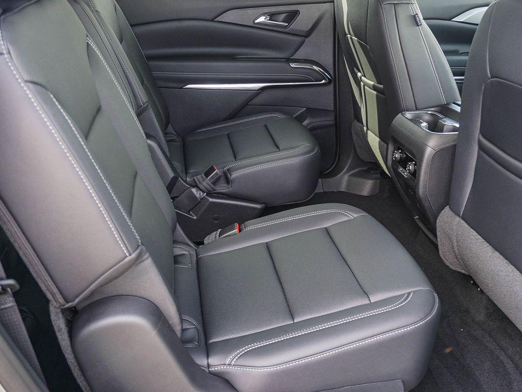 new 2026 Chevrolet Traverse car, priced at $41,080