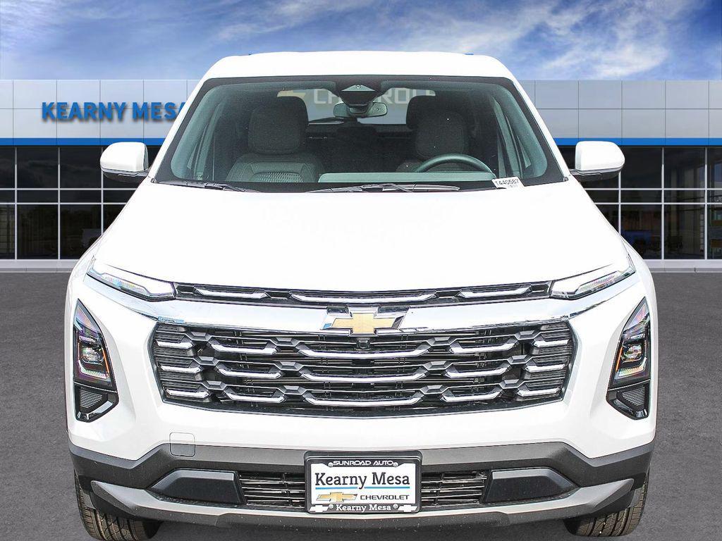 new 2026 Chevrolet Equinox car, priced at $26,295